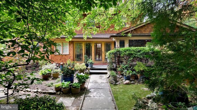 104 EDGEHILL RD, Bala Cynwyd, PA 19004