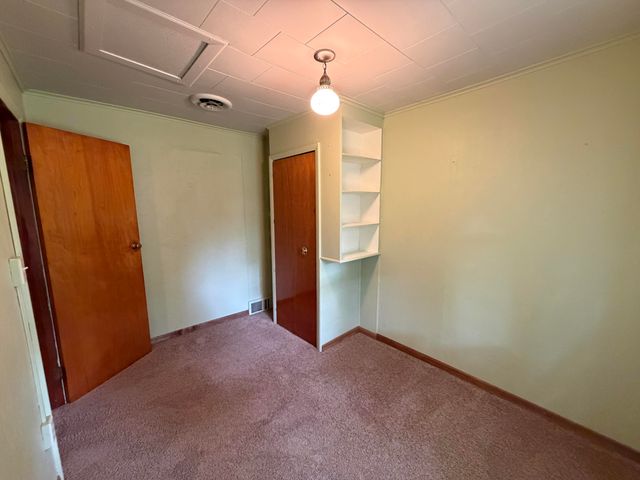 2831 Mckinley Street, Kalamazoo, MI 49004