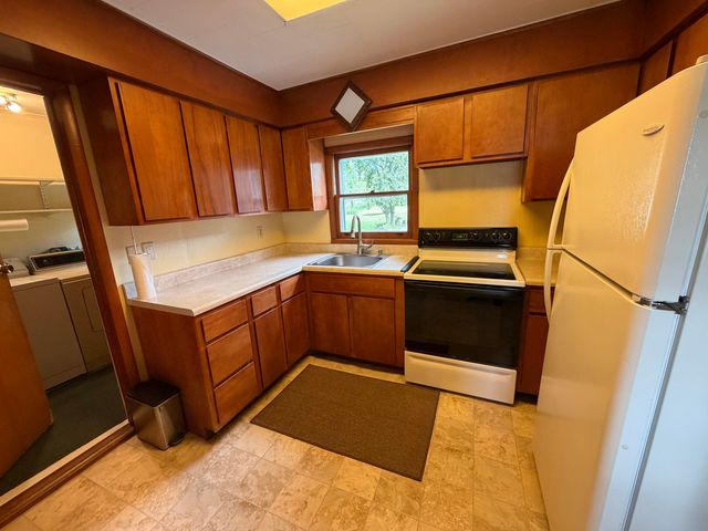 2831 Mckinley Street, Kalamazoo, MI 49004