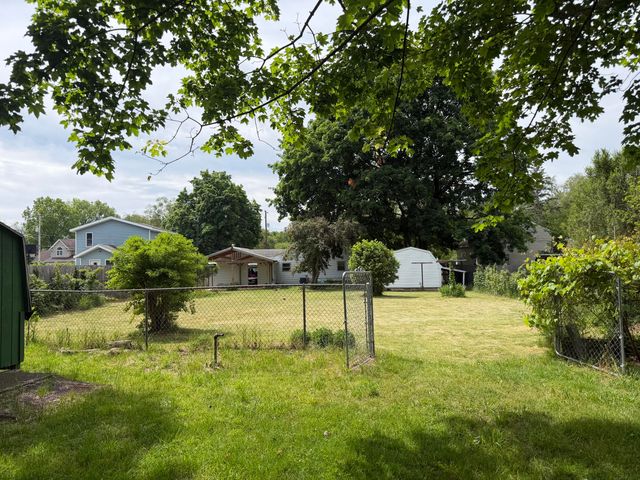 2831 Mckinley Street, Kalamazoo, MI 49004