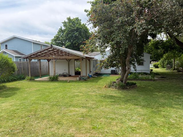 2831 Mckinley Street, Kalamazoo, MI 49004