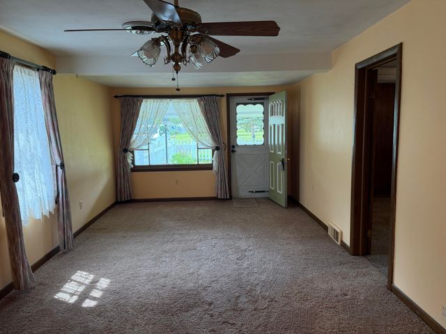 2831 Mckinley Street, Kalamazoo, MI 49004