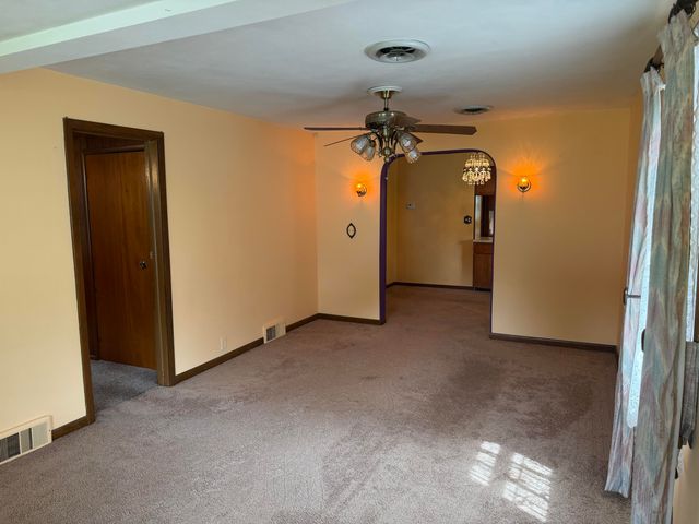 2831 Mckinley Street, Kalamazoo, MI 49004