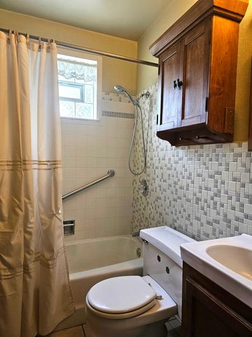 14-12 156th Street, Calumet City, IL 60409