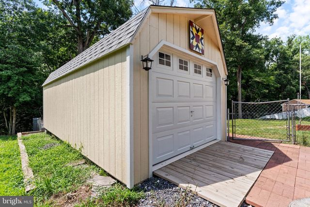 704 ALAMO LN, Lusby, MD 20657