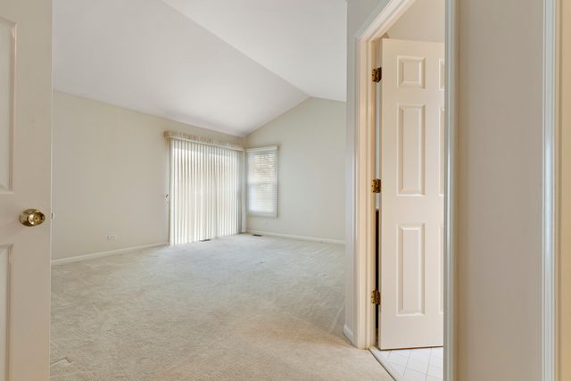 401 Park Barrington Drive, Barrington, IL 60010