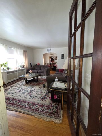208 S Grand Avenue, Poughkeepsie, NY 12603