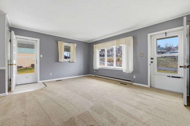 197 S C ST, Timberville, VA 22853