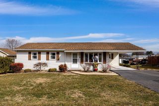 197 S C ST, Timberville, VA 22853