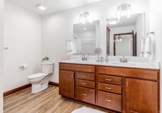 7599 Meadow Lane, Newburgh, IN 47630