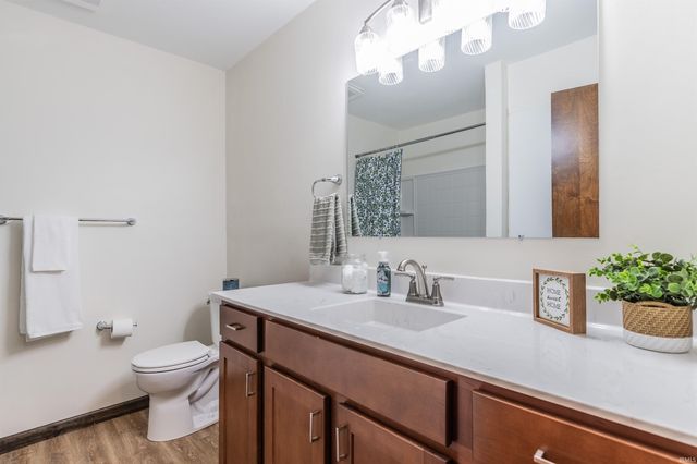 7599 Meadow Lane, Newburgh, IN 47630