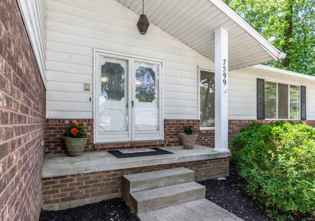 7599 Meadow Lane, Newburgh, IN 47630