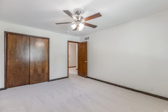 7599 Meadow Lane, Newburgh, IN 47630