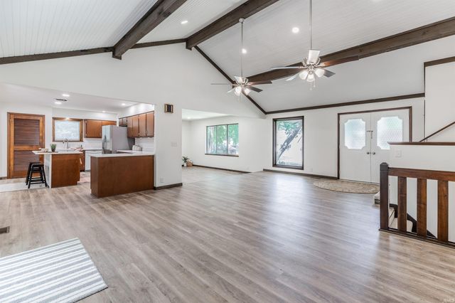 7599 Meadow Lane, Newburgh, IN 47630