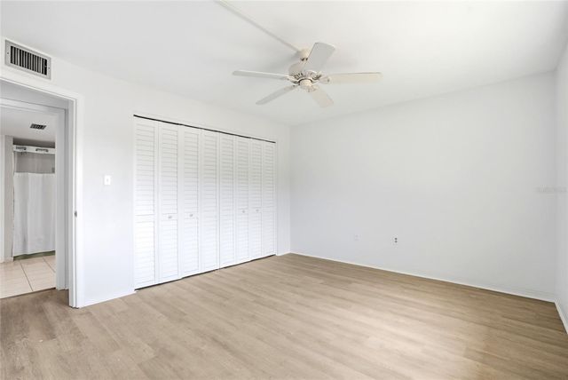 4570 OVERLOOK DRIVE NE 284, St Petersburg, FL 33703