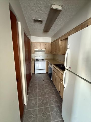 3032 SE 5TH TERRACE F, Ocala, FL 34471