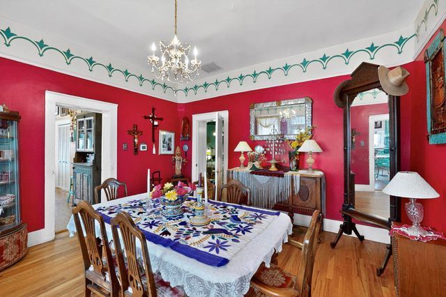 1224 12th Street NW, Albuquerque, NM 87104