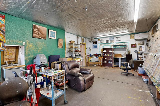 1224 12th Street NW, Albuquerque, NM 87104