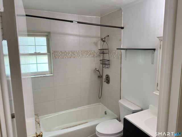 11 Belltown Road 1, Stamford, CT 06906