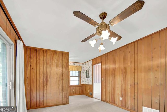 5597 Bob White Circle NW, Lilburn, GA 30047