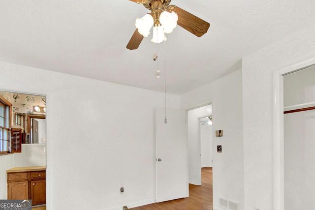 5597 Bob White Circle NW, Lilburn, GA 30047