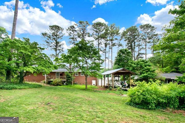 5597 Bob White Circle NW, Lilburn, GA 30047
