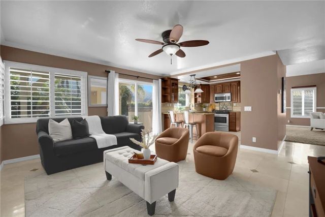 3332 Fallenleaf, Corona, CA 92882