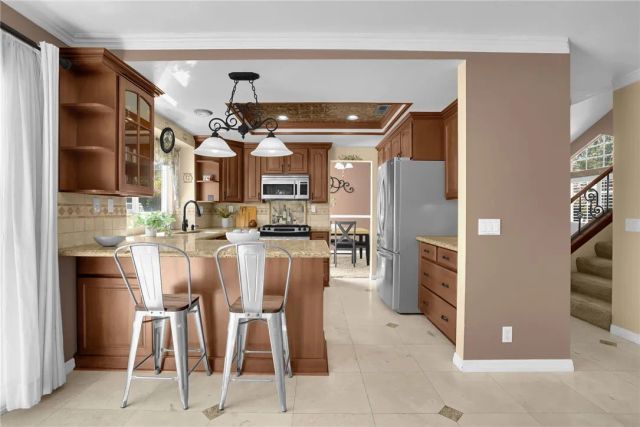 3332 Fallenleaf, Corona, CA 92882