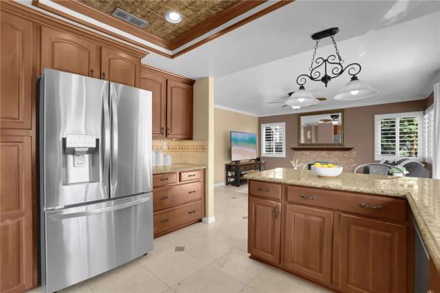 3332 Fallenleaf, Corona, CA 92882