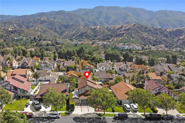3332 Fallenleaf, Corona, CA 92882