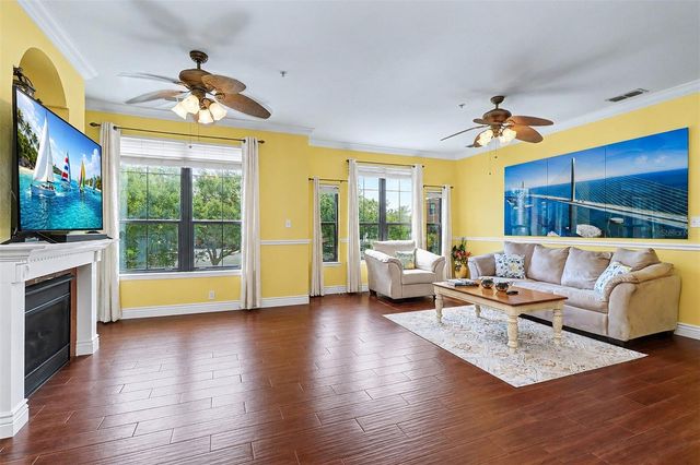 2746 VIA TIVOLI 122B, Clearwater, FL 33764