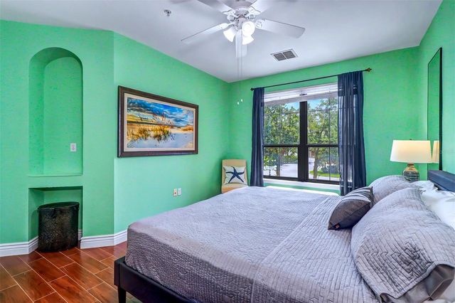 2746 VIA TIVOLI 122B, Clearwater, FL 33764