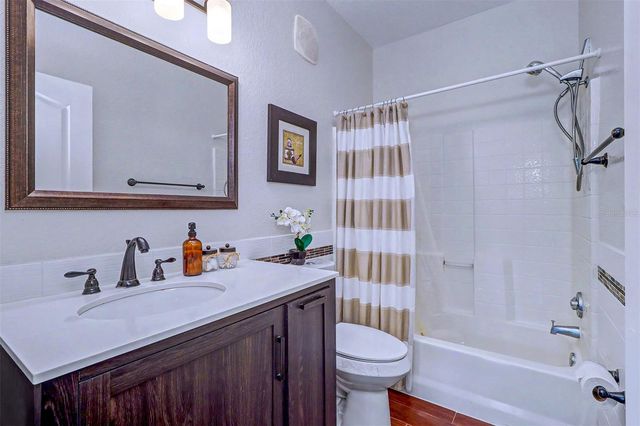 2746 VIA TIVOLI 122B, Clearwater, FL 33764