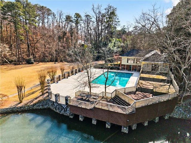 27405 Plantation NE Drive, Atlanta, GA 30324