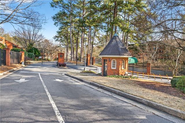 27405 Plantation NE Drive, Atlanta, GA 30324