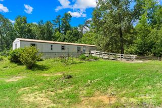 6261 Lor Road, Morganton, NC 28655