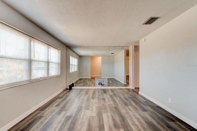 888 W COQUINA DRIVE, Daytona Beach, FL 32117