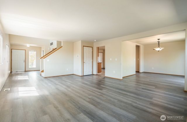 12224 58th Place S, Seattle, WA 98178