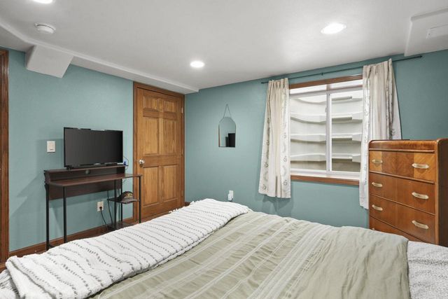 2821 Berkan Street, Madison, WI 53711