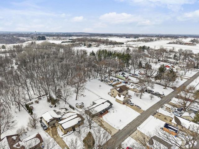 2821 Berkan Street, Madison, WI 53711