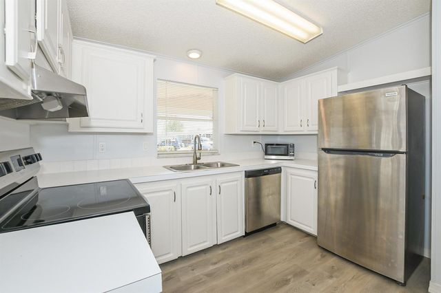 8179 Sandwedge Terrace, Port St. Lucie, FL 34952