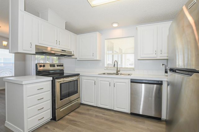 8179 Sandwedge Terrace, Port St. Lucie, FL 34952