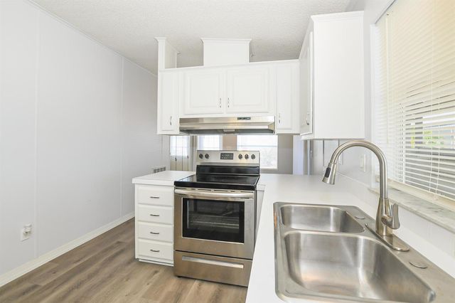 8179 Sandwedge Terrace, Port St. Lucie, FL 34952