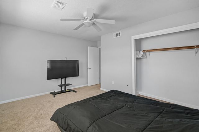 1618 W 10th Street, Freeport, TX 77541