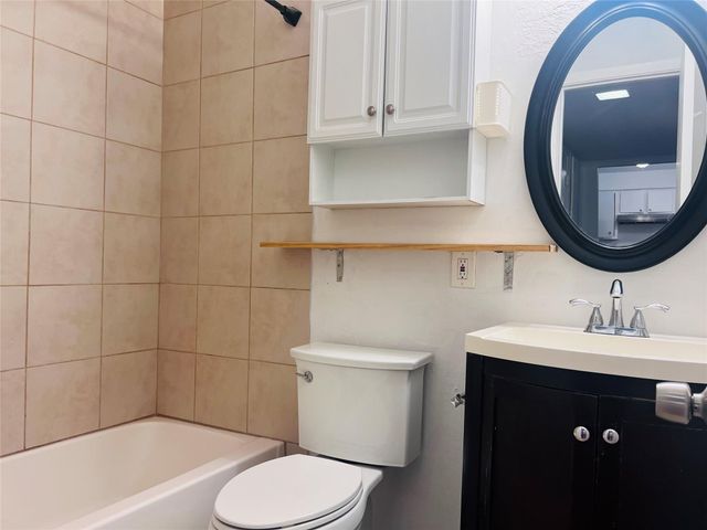 7423 Cook Road, Houston, TX 77072