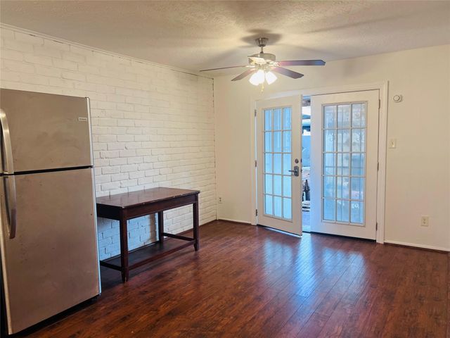 7423 Cook Road, Houston, TX 77072