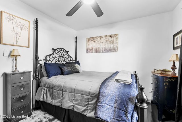 9906 Sunkist Way, Louisville, KY 40272