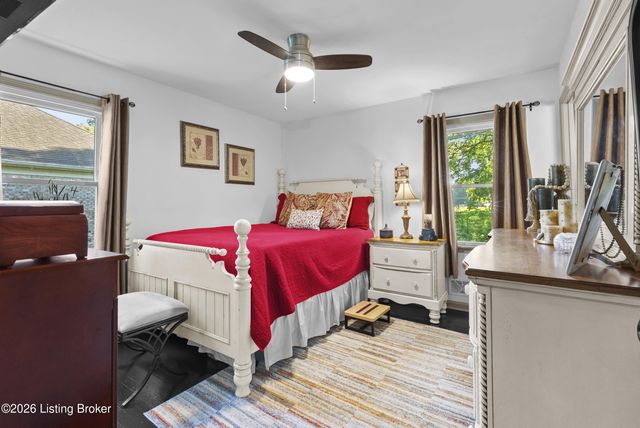 9906 Sunkist Way, Louisville, KY 40272