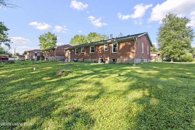 9906 Sunkist Way, Louisville, KY 40272