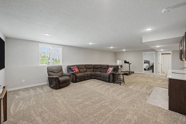 1312 NW 29th Street, Ankeny, IA 50023